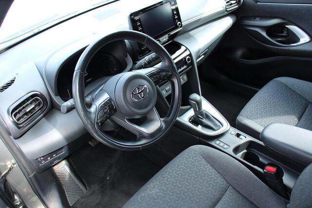 Toyota YARIS Cross 1.5 Hybrid Dynamic 39DKM, CARPLAY, STOELVERWARMING, CAMERA
