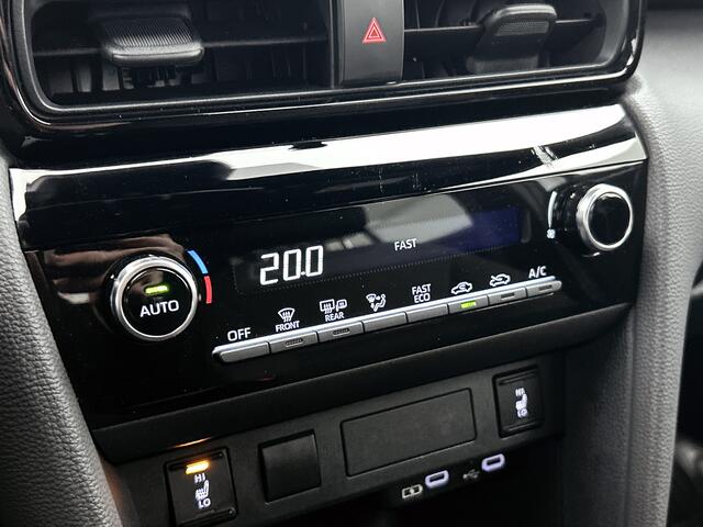 Toyota YARIS Cross 1.5 Hybrid 115 First Edition Limited | Dealeronderhouden | PDC | Stuur en stoelverwarming |