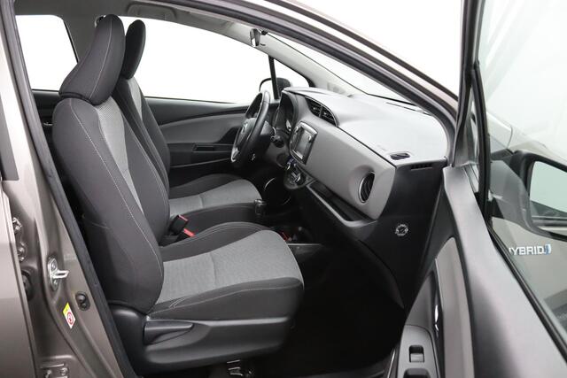 Toyota YARIS 1.5 Hybrid Trend | Navigatie | Cruise Control | Achteruitrijcamera | Lichtmetalen Velgen |