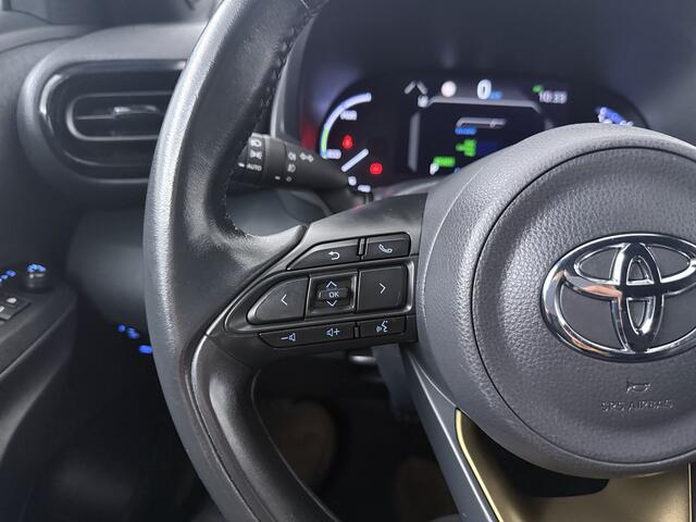 Toyota YARIS Cross 1.5 Hybrid Explore | Navigatie | PDC |