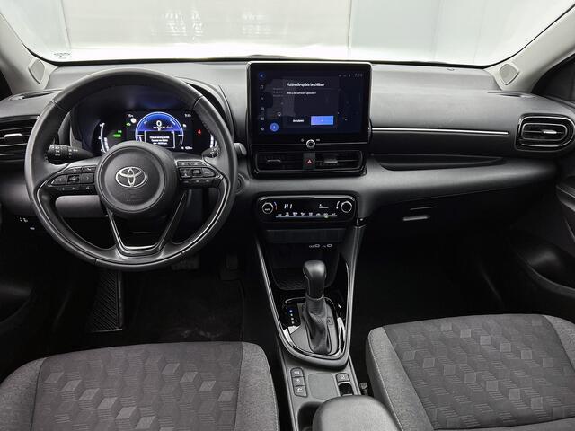 Toyota YARIS 1.5 Hybrid 115 First Edition