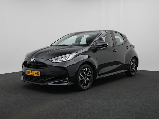 Toyota YARIS 1.5 Hybrid Active Limited || 17'' velgen || navigatie ||