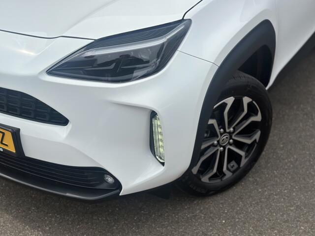 Toyota YARIS Cross 1.5 Hybrid Dynamic / Navigatie / camera