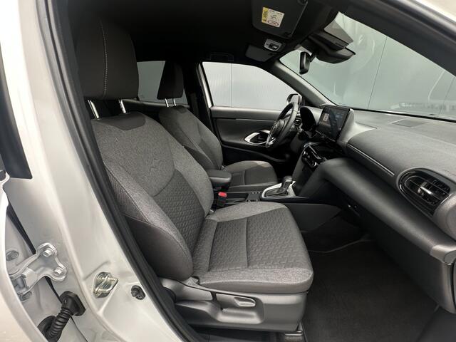 Toyota YARIS Cross 1.5 Hybrid Dynamic / Navigatie / camera