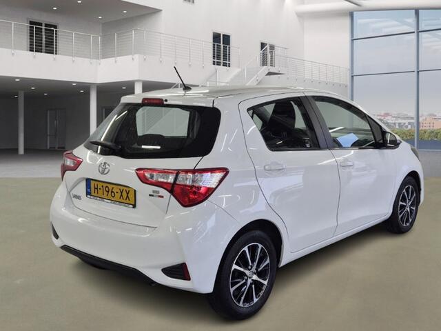 Toyota YARIS 1.0 VVT-i Connect, 1e Eig! Camera! Navigatie! Lm Velgen! VERWACHT!!