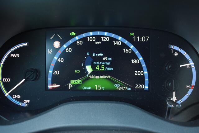 Toyota YARIS Cross 1.5 Hybrid Adventure | Trekhaak | Navigatie | Camera | Stoelverwarming | Apple Carplay + Android Auto |