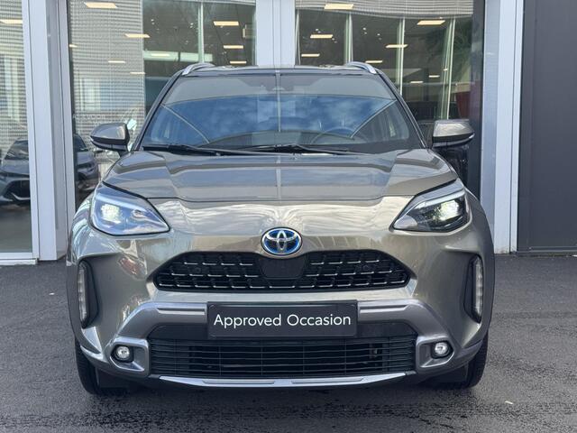 Toyota YARIS Cross 1.5 Hybrid Adventure Parkeersensoren V+A | Blind spot monitor | 18 inch | Climate control