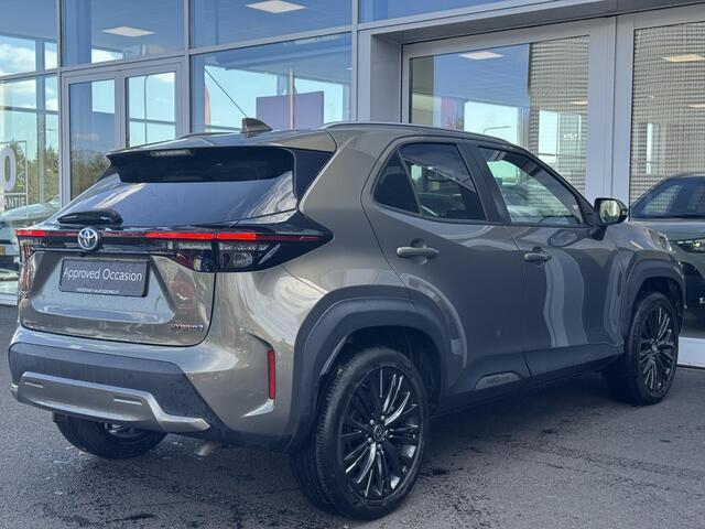 Toyota YARIS Cross 1.5 Hybrid Adventure Parkeersensoren V+A | Blind spot monitor | 18 inch | Climate control