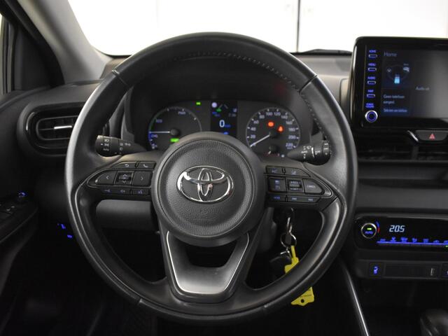 Toyota YARIS 1.5 Hybrid Active | All Season banden | Carplay | DAB