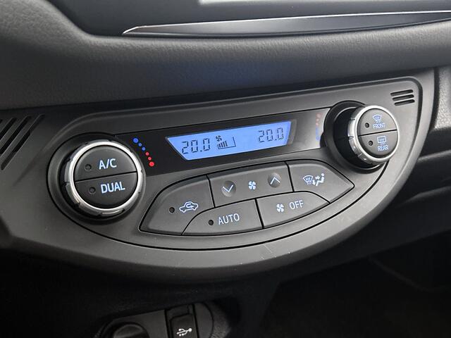 Toyota YARIS 1.5 Hybrid Design | NL auto | Dealeronderhouden | Achteruitrijcamera | Onderweg-naar-dealer