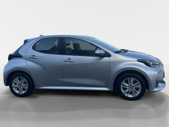 Toyota YARIS 1.5 Hybrid 115 | STUUR-STOEL VERWARMING | CAMERA | APPLE CAR PLAY | GARANTIE |