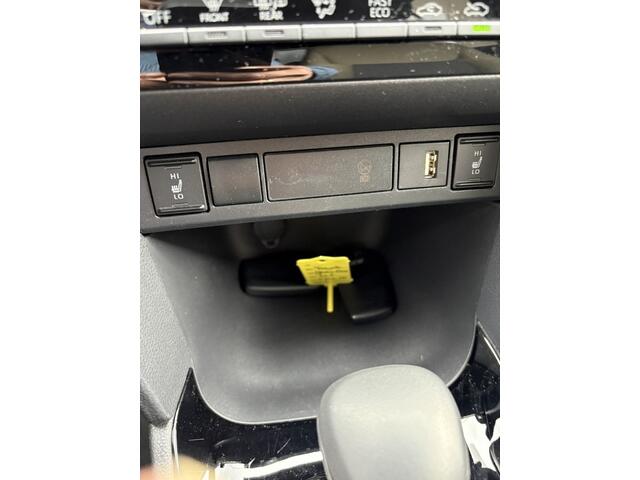 Toyota YARIS Cross 1.5 Hybrid Explore | Trekhaak | Parkeersensoren