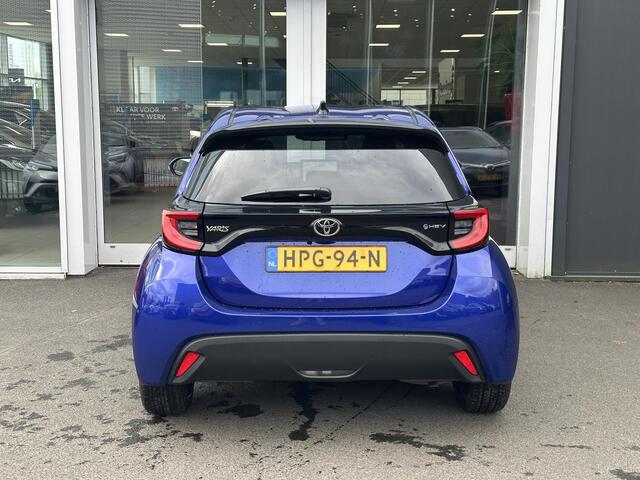 Toyota YARIS 1.5 Hybrid 115 Dynamic Blind spot monitor | Parkeersensoren V+A | Climate control | Keyless entry