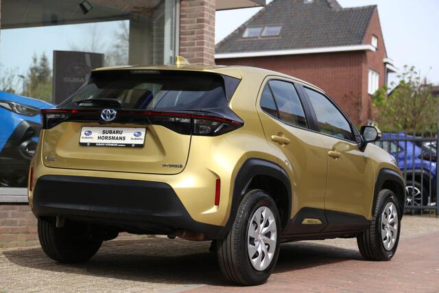 Toyota YARIS Cross 1.5 Hybrid Active Navi Carplay Camera ACC