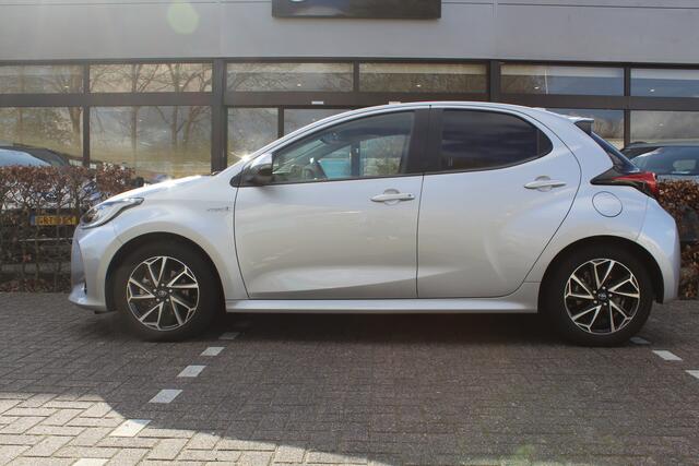 Toyota YARIS 1.5 Hybrid Style | Rijklaar | Apple/Android | Navi | JBL | Bluetooth | DAB+ | Clima | Stoelverw. | Adap Cruise | Camera