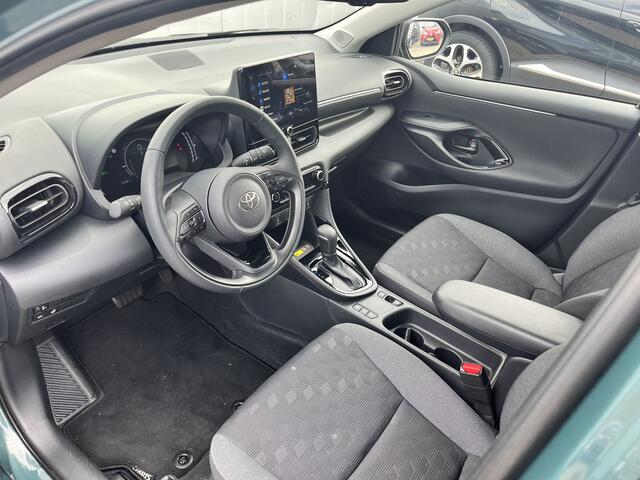 Toyota YARIS 1.5 Hybrid 115 Dynamic Comfort Pack NL Auto Parkeersensoren Stoel Stuur Verwarmd