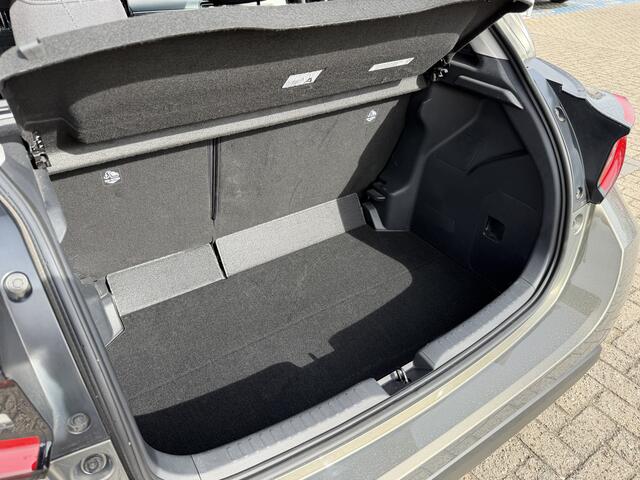 Toyota YARIS 1.5 Hybrid TeamNL *Met trekhaak!*