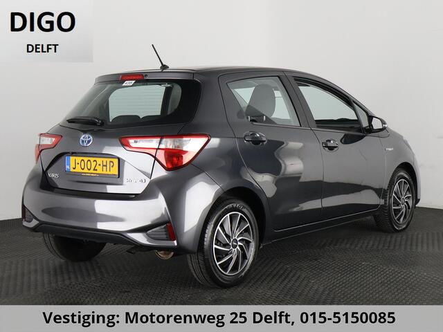 Toyota YARIS 1.5 HYBRID ACTIVE AUTOMAAT GARANTIE 8-2030! 100% ONDERHOUDEN . CAMERA . CRUISE CONTROL . ELEKTRISCHE RAMEN VOOR