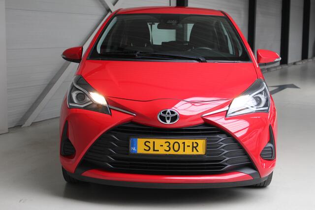 Toyota YARIS 1.0 VVT-i Energy Climate Control | Navigatie | Regensensor | Parkeercamera