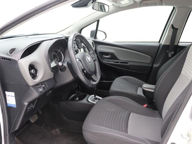 Toyota YARIS 1.5 Hybrid Aspiration Camera /Lichtm.v.