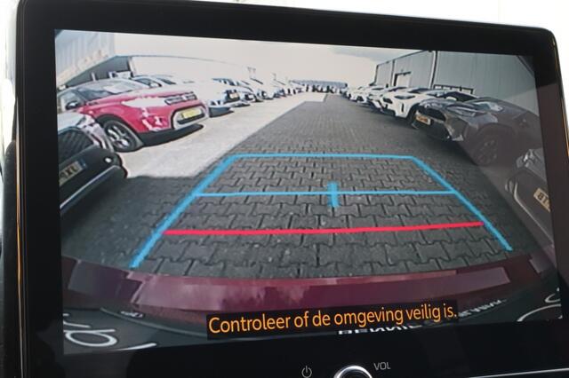 Toyota YARIS 1.5 Hybrid 130 Executive Bi-Tone