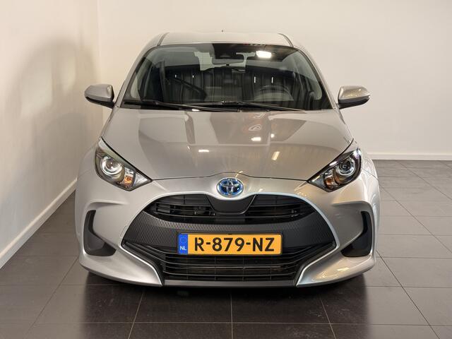 Toyota YARIS 1.5 Hybrid Active | Zwarte LM-velgen | Trekhaak afneembaar| Dealeronderhouden |