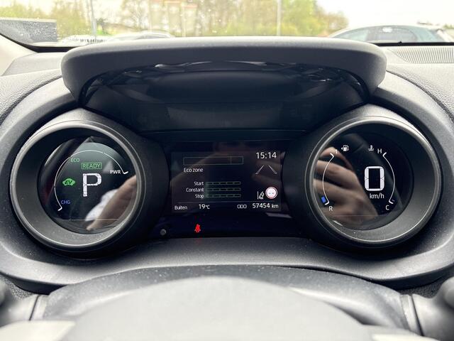 Toyota YARIS 1.5 Hybrid Dynamic **TREKHAAK/ KEYLESS/ ADAPTIEF CRUISE CONTROL**