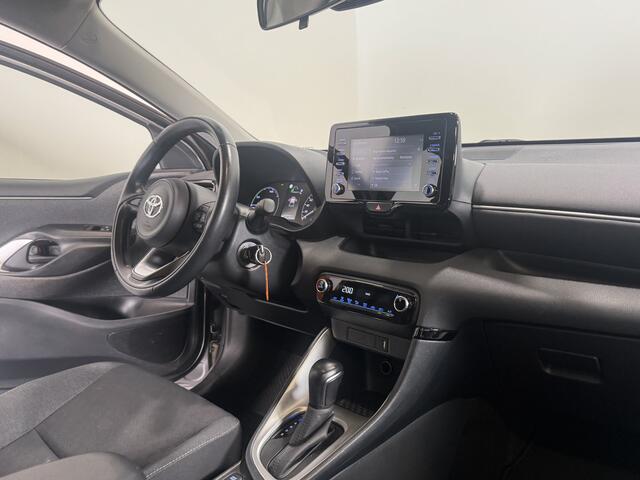 Toyota YARIS 1.5 Hybrid Active | CarPlay | ACC | Achteruitrijcamera | Reservering Ruben t/m 11-4