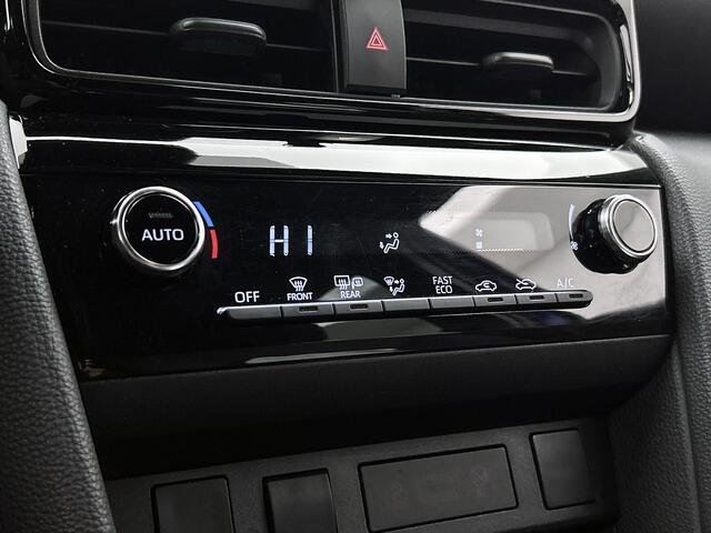 Toyota YARIS Cross 1.5 Hybrid 115 First Edition | BTW Voertuig | NL auto | Dealeronderhouden |