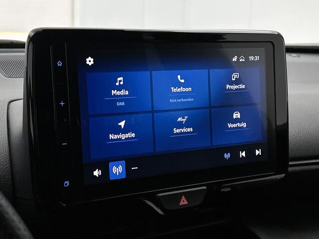 Toyota YARIS Cross 1.5 Hybrid GR Sport | Dealeronderhouden | Sportief uitgevoerd | Stoelverwarming | Onderweg-naar-dealer