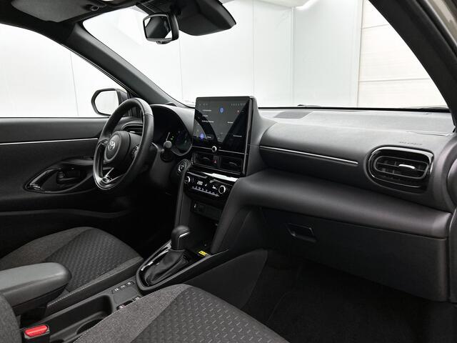 Toyota YARIS Cross 1.5 Hybrid 115 First Edition | BTW Voertuig | Stoel en stuurwielverwarming | Onderweg-naar-dealer