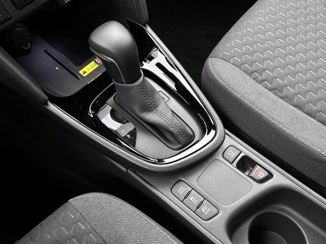 Toyota YARIS Cross 1.5 Hybrid 115 First Edition | BTW Voertuig | Stoel en stuurwielverwarming | Onderweg-naar-dealer