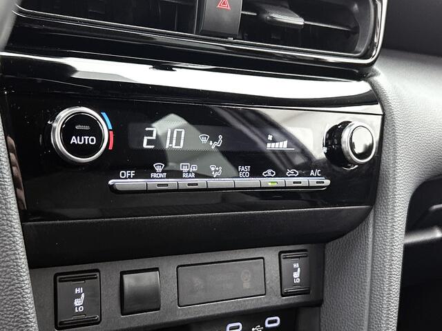 Toyota YARIS Cross 1.5 Hybrid 115 First Edition | BTW Voertuig | Stoel en stuurwielverwarming | Onderweg-naar-dealer