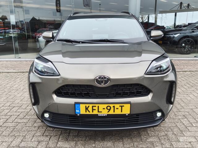 Toyota YARIS Cross 1.5 Hybrid 115 First Edition | Sensoren v/a | Stoelverwarming