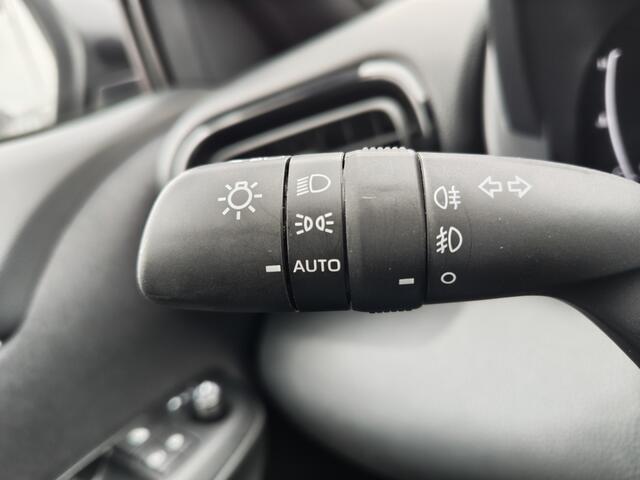 Toyota YARIS Cross 1.5 Hybrid 115 Dynamic | Stoel/Stuurverwarming | Android Auto