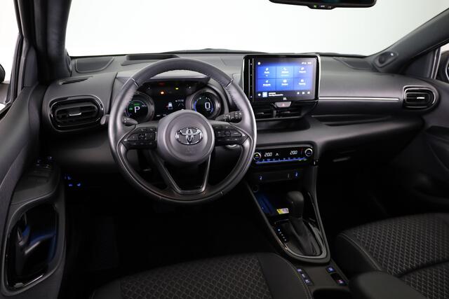 Toyota YARIS 1.5 Hybrid Executive | Trekhaak | PDC | JBL Audio | Panoramadak |