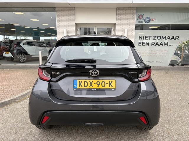 Toyota YARIS 1.5 Hybrid 115 Active Plus | Sensoren V/A | Stuur+stoelverwarmin