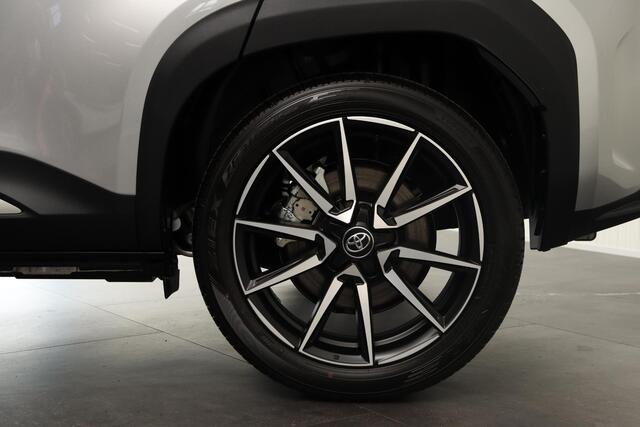 Toyota YARIS Cross 1.5 Hybrid 130 GR SPORT, BSM, JBL, HUD, Stoel en stuurverwarming