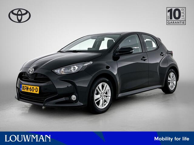 Toyota YARIS 1.5 Hybrid 115 Active | Parkeersensor voor en achter | Stoelverwarming |