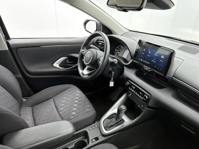 Toyota YARIS 1.5 Hybrid 115 Active | Parkeersensor voor en achter | Stoelverwarming |