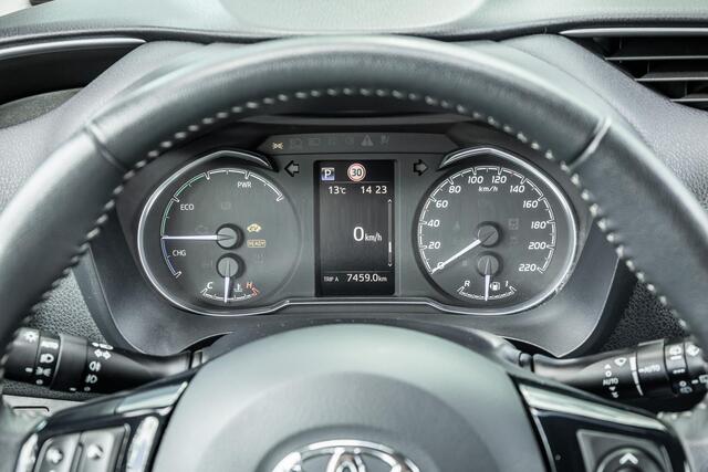 Toyota YARIS 1.5 Hybrid Executive Camera | Stoelverwarming