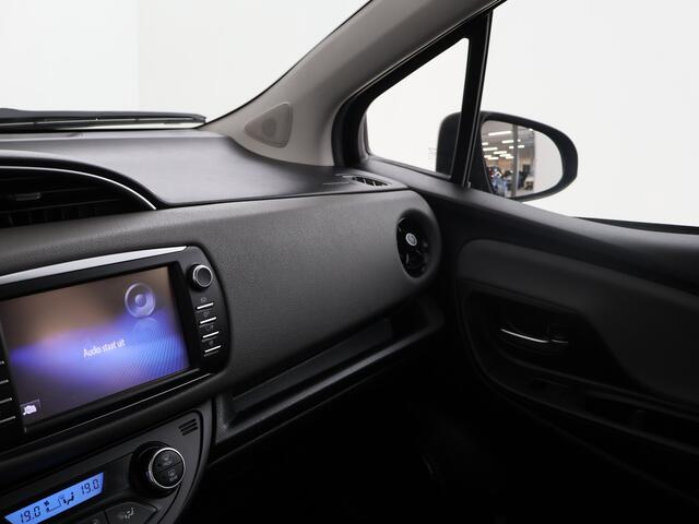 Toyota YARIS 1.5 Hybrid Active | NL Auto | Achteruitrijcamera |