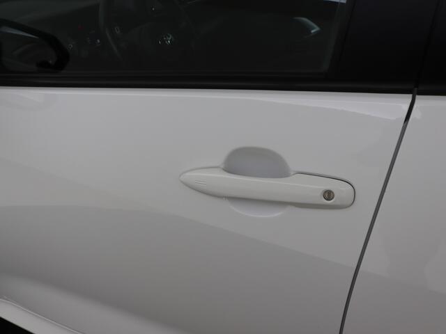 Toyota YARIS 1.5 Hybrid TeamNL | BTW voertuig | Achteruitrijcamera | Dealeronderhouden |