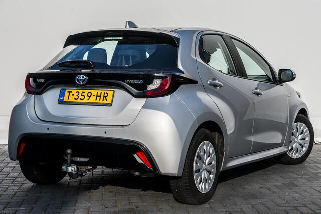 Toyota YARIS 1.5 Hybrid Active Automaat | 66.000 KM, Camera | Keyless |Clima | PDC | | Trekhaak Cruise | Navi | Carplay/Android | Regensensor |