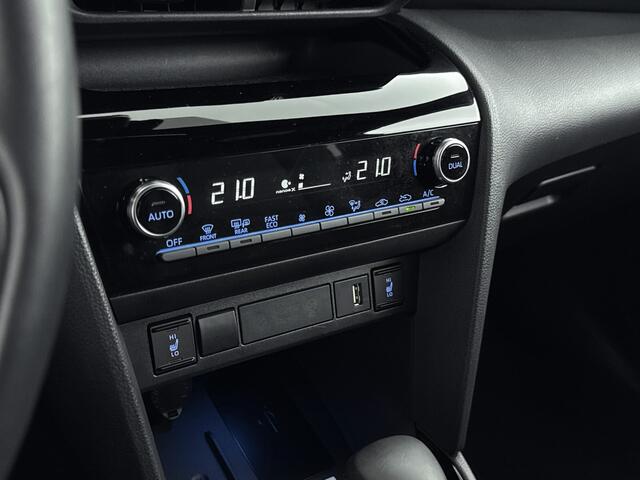 Toyota YARIS Cross 1.5 Hybrid Adventure | Trekhaak | Parkeersensoren | JBL-Audio |