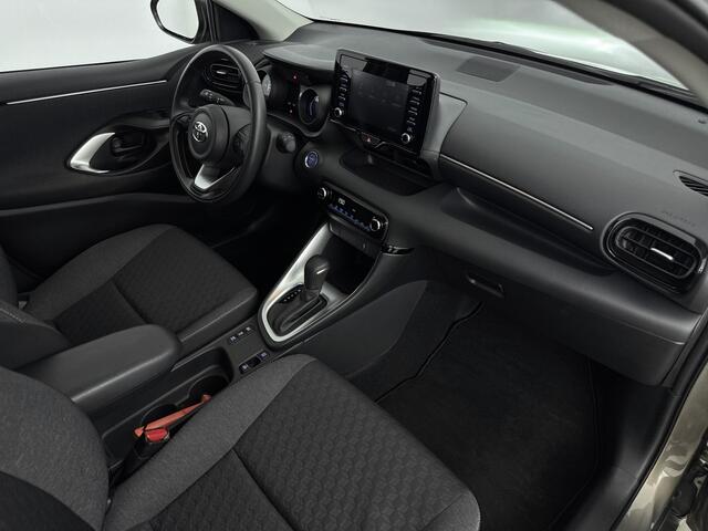 Toyota YARIS 1.5 Hybrid Dynamic | PDC | NL-Auto | Achteruitrijcamera |