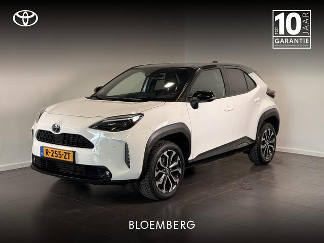 Toyota YARIS Cross 1.5 Hybrid Business Plus | Stoelverwarming | Parkeersensoren voor en achter | Ruben t/m 16-4