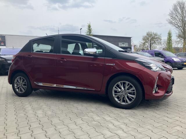 Toyota YARIS 1.5 Hybride Executive | Bi-Tone | All Season | Pdc (37420KM)