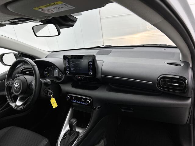 Toyota YARIS 1.5 Hybrid Active Leseman 11-4