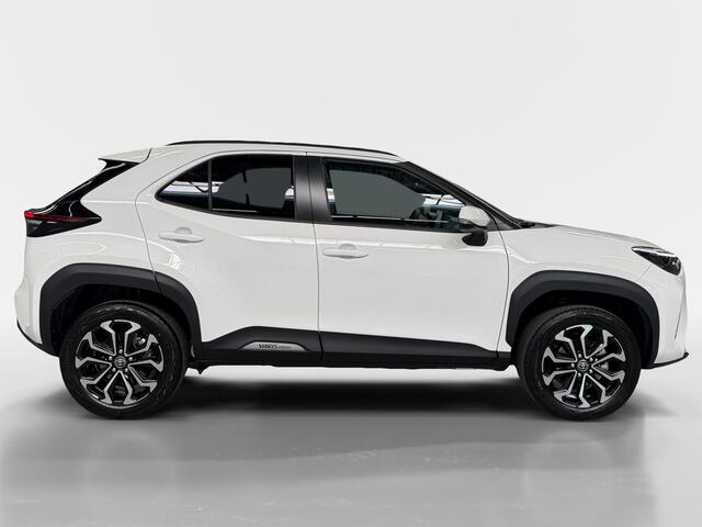 Toyota YARIS Cross 1.5 Hybrid 130 Dynamic I Direct leverbaar I Stoel en Stuurverwarming I Dodehoekdetectie I Camera